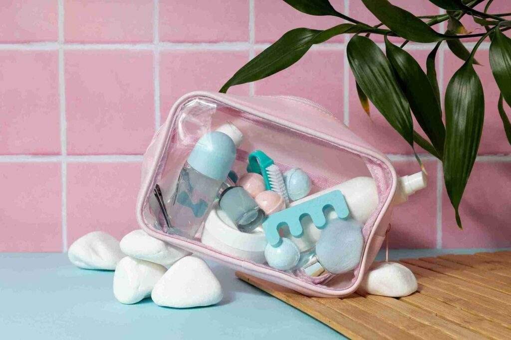 15 Kado untuk Ibu Melahirkan yang Paling Berguna dan Berkesan 1 tas perlengkapan bayi kado ibu baru