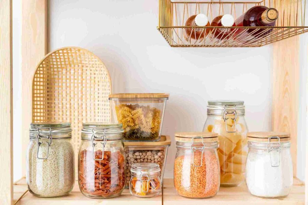 Cara Menyimpan Bumbu Dapur yang Aman di Musim Hujan 1 cara aman menyimpan bumbu dapur agar awet dan tahan lama