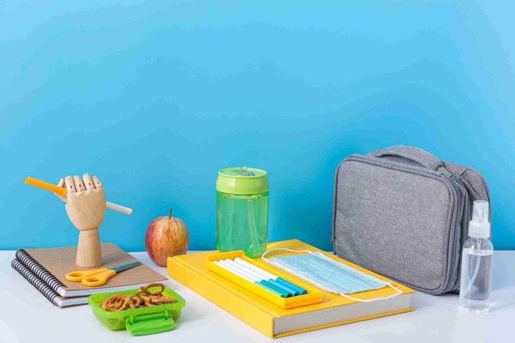 Checklist Perlengkapan Sekolah Anak, Lengkapi Alat Tulis hingga Bekal